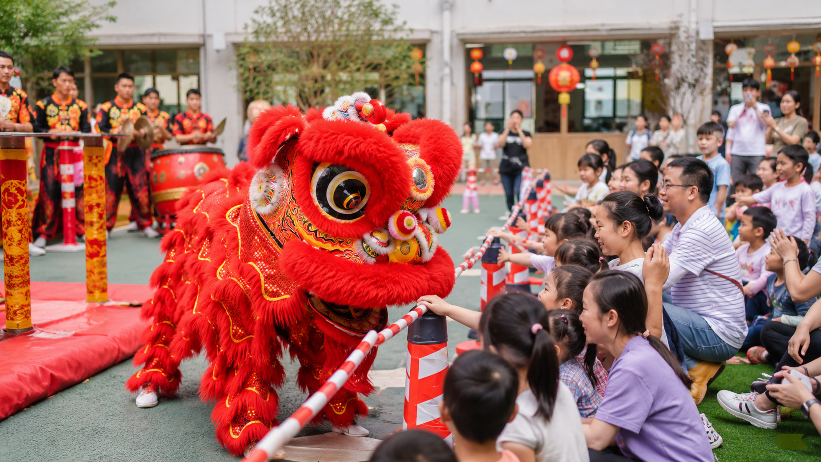 幼儿园六一前舞狮预热怎么排？亲子互动+安全配置