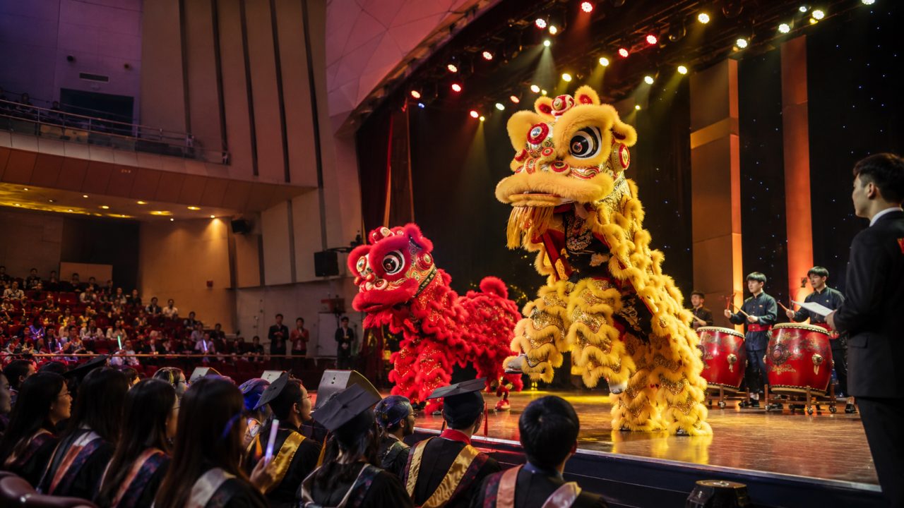大学毕业晚会舞狮怎么排？高校晚会舞台cue点设计